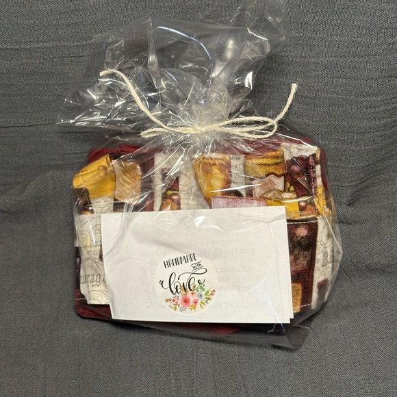 NEW Handmade Wine “Stay Hanging” Hand Towel - Picture 3 of 9